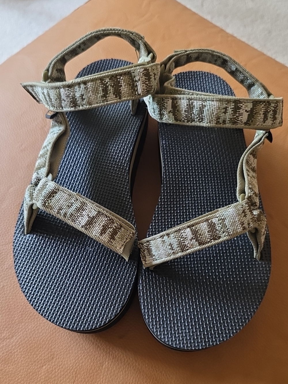 Teva Flatform Olive Green and Black Sandals